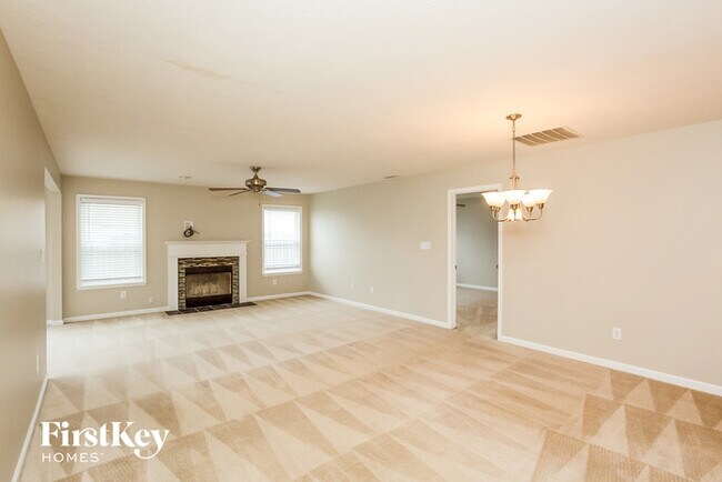 Foto del edificio - 12730 Old Pond Rd