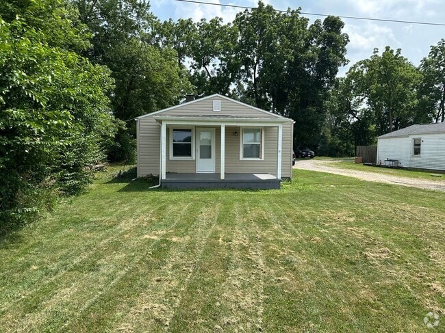 Building Photo - 4681 OH-142