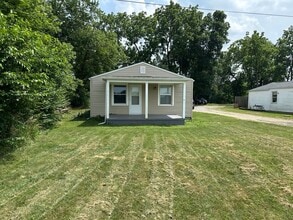 Building Photo - 4681 OH-142