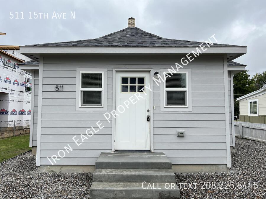 Foto principal - 511 15th Ave N