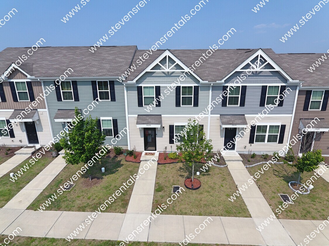 Primary Photo - 3628 Brookway Dr