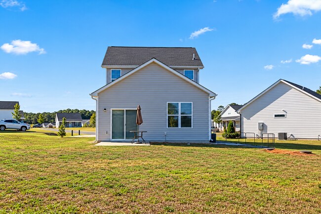 Building Photo - 64 Katniss Ct