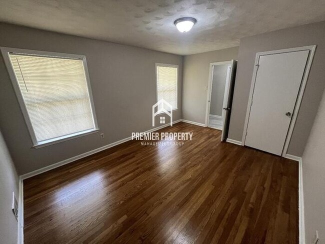 Building Photo - 1791 Homedale Ave