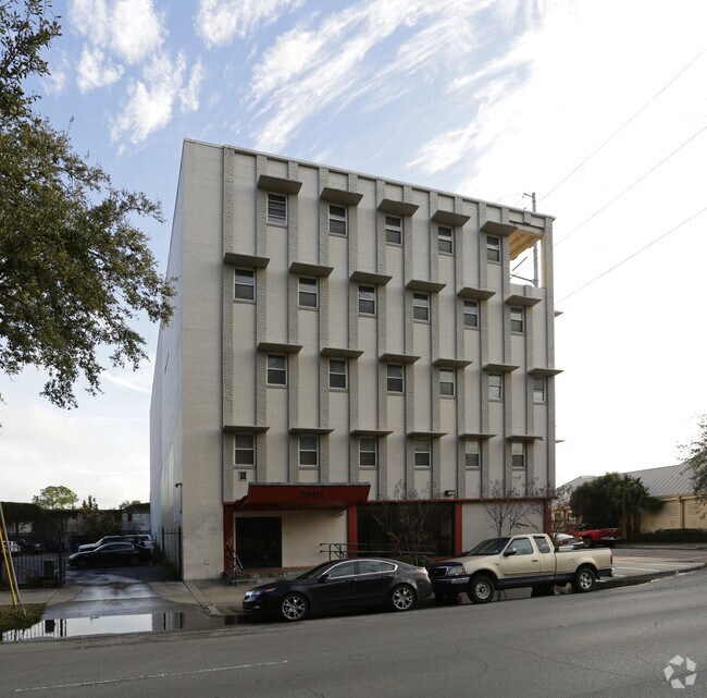 Foto del edificio - 2001 Canal St