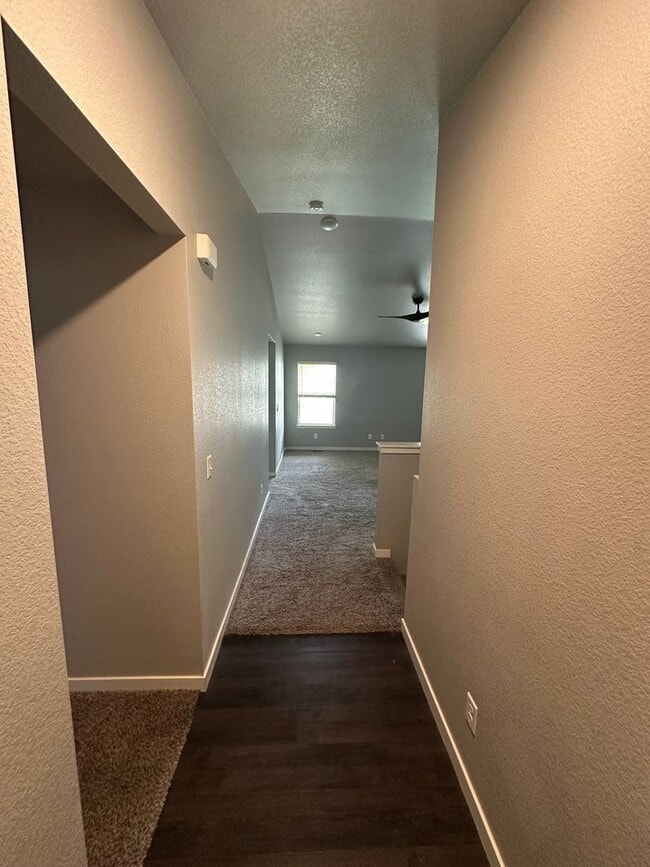 Foto del edificio - Beautiful 4 Bedroom House in Ault!