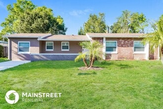 Building Photo - 913 Redwood Ct