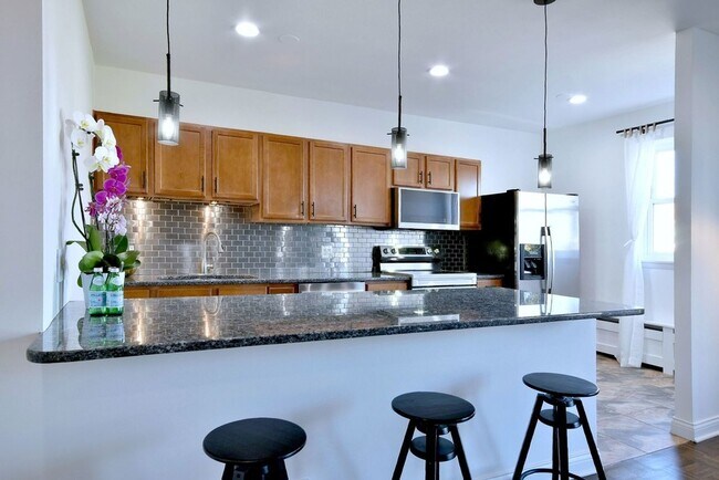 Foto del edificio - 1301 W Touhy Ave