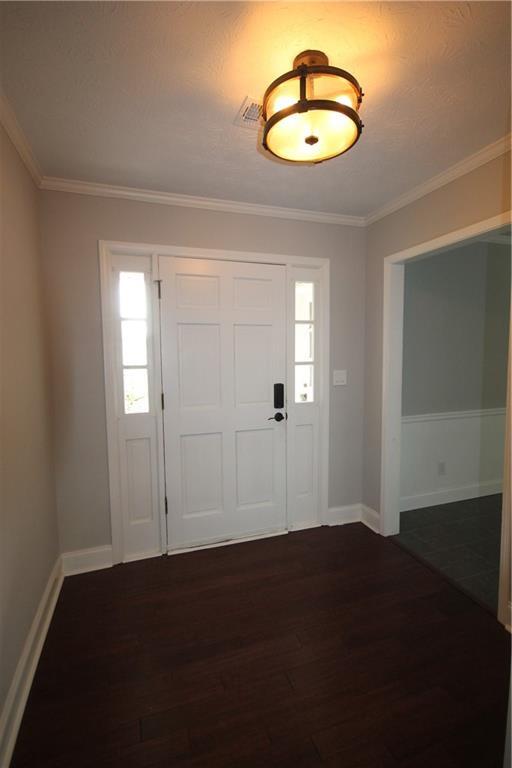 Building Photo - 238 Amour Way SW