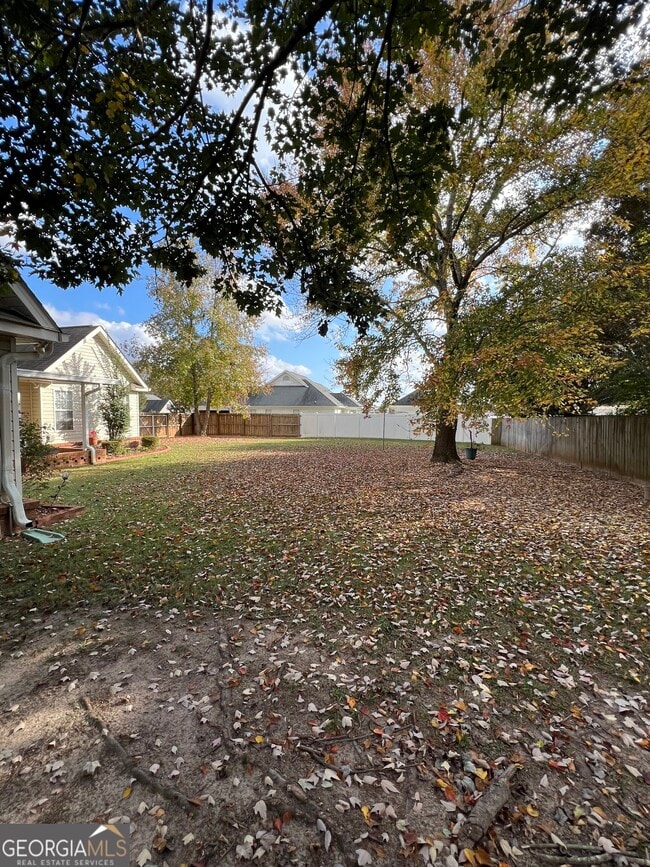 Foto del edificio - 160 Crystal Ridge Cir