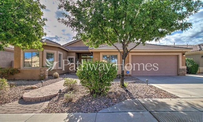 Building Photo - 2621 S Parrish