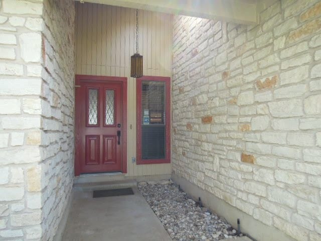 Front Entrance - 11203 Oak View Dr