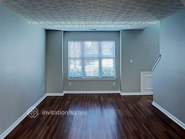 Building Photo - 4330 Sentinel Pl