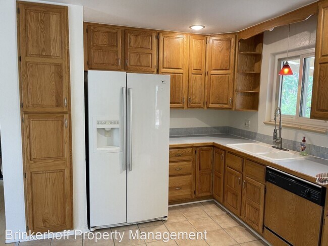 Building Photo - 4 br, 2 bath House - 6035 W 79th Ave