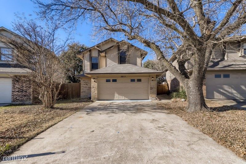 Primary Photo - 2 br, 2.5 bath House - 3811 Clover Hill La...