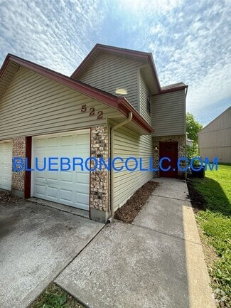 Building Photo - 522 NE Churchill St