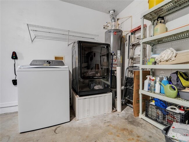 Foto del edificio - 15405 Margaux Dr