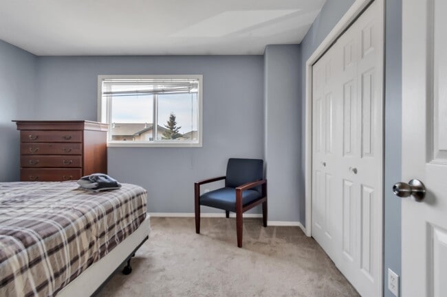 Building Photo - 10150-10150 121 Ave