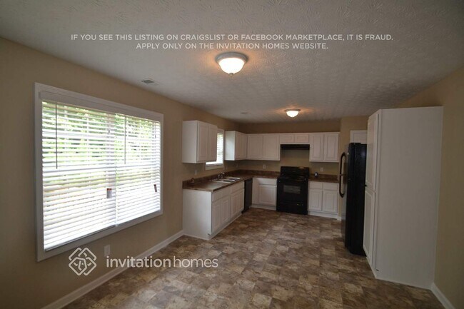 Building Photo - 2544 Tolliver Dr