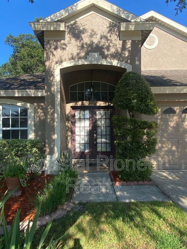 Building Photo - 10542 San Travaso Dr