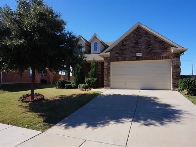 Primary Photo - 1231 Spanish Moss Dr