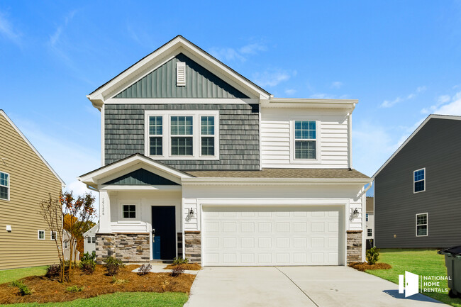 Building Photo - 15126 Lake Ridge Rd