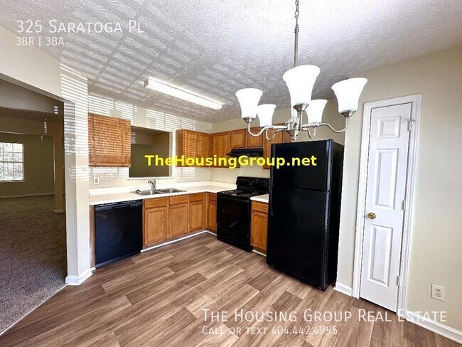 Building Photo - 1 Free Month Rent + 13 Month Lease