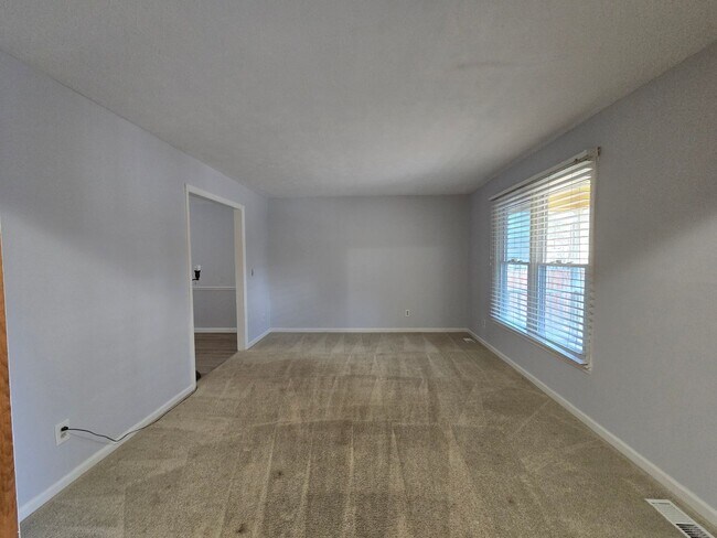 Foto del edificio - 504 Georgetown~ Lake Shore