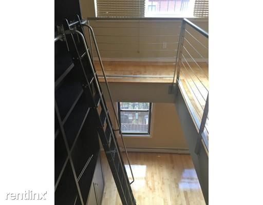 Building Photo - 35 E Concord St