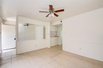Building Photo - 4124 Belle Park Dr