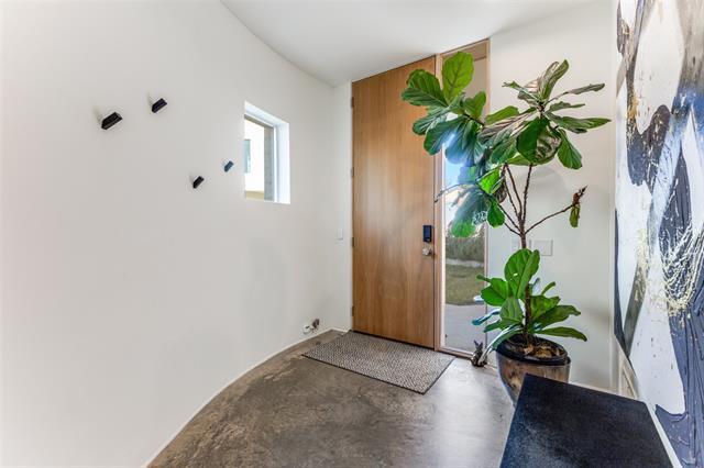 Foto del edificio - 308 Blackland Ct