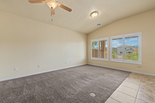 Foto del edificio - 160 Stanley Cove
