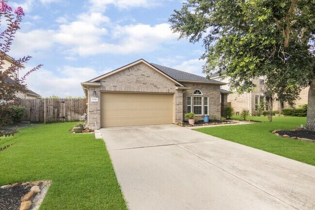 Foto del edificio - 7706 Quiet Trace Ln