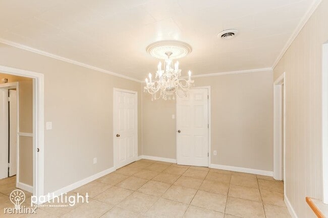 Building Photo - 4 br, 3 bath House - 1616 Norwood Drive UNIT