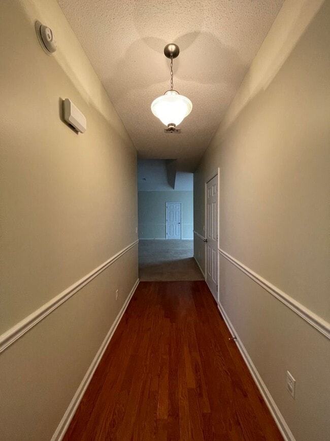 Building Photo - Wakefield - One Story Townhome!