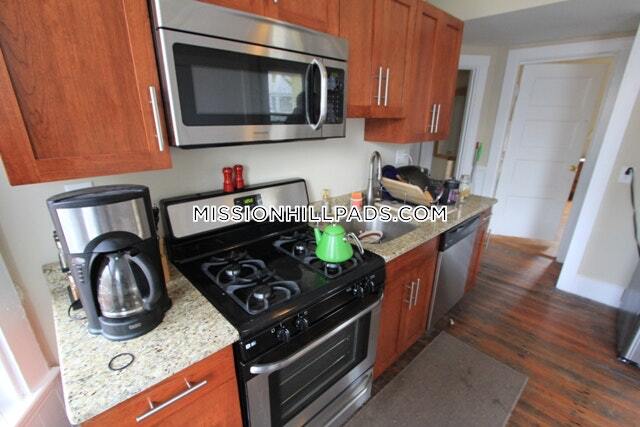 Foto del edificio - 166 Hillside St