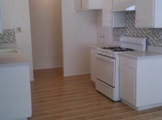 Foto del edificio - 1804 Butternut Ct