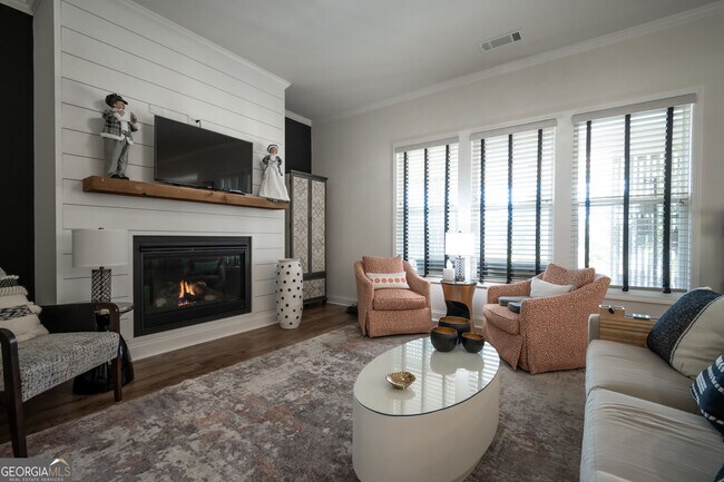 Foto del edificio - 729 Glenside Dr