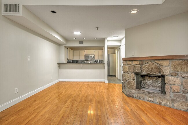 Foto del edificio - 109 Beechnut St