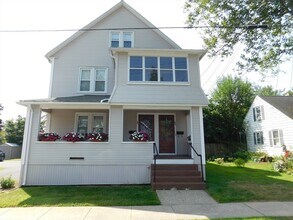 Building Photo - 67-69-69 Angeline St