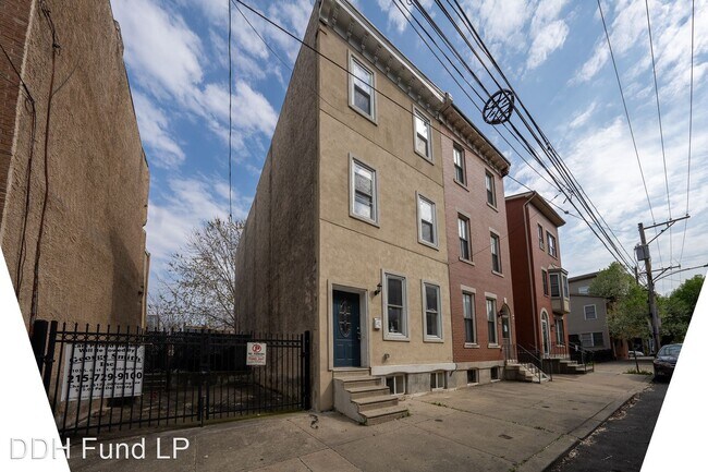 Foto del edificio - 5 br, 4.5 bath House - 1609 N 18th