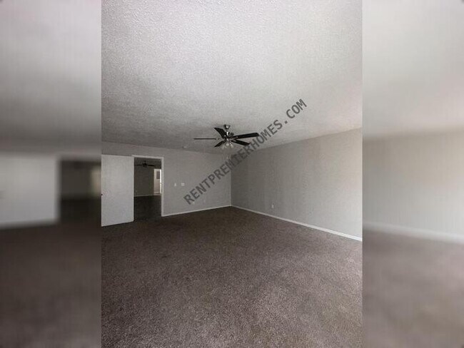 Foto del edificio - 5936 NW 60th St