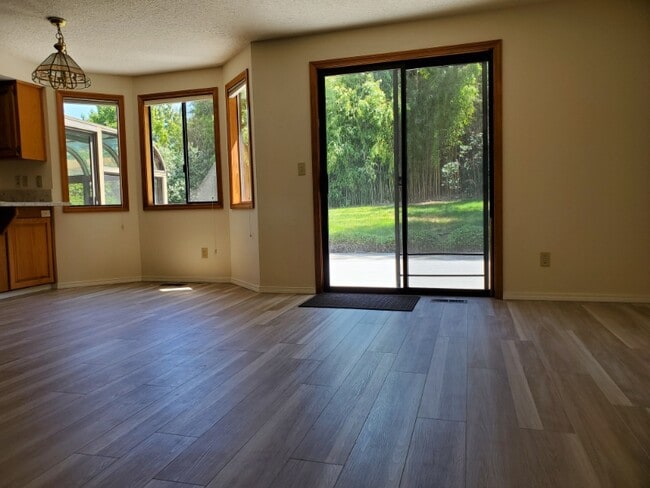 Photo - 13250 SE 127th Ave House