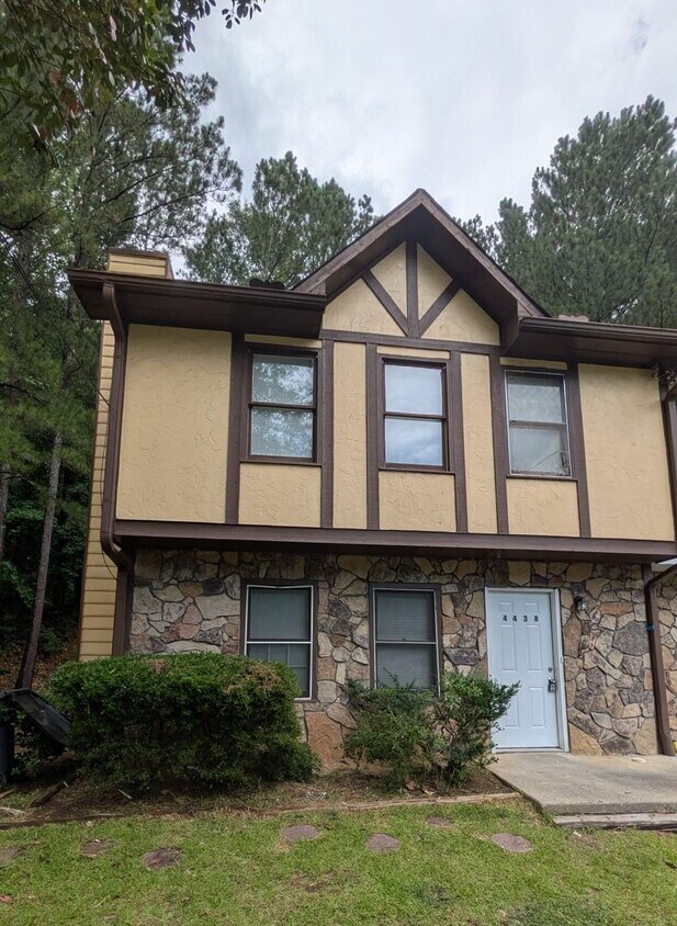 Foto principal - 4438 Coopers Creek Dr SE