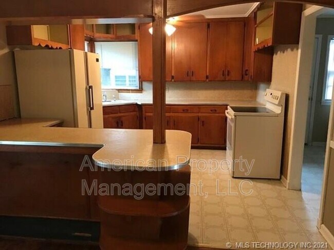 Foto del edificio - 2126 S Sandusky Ave