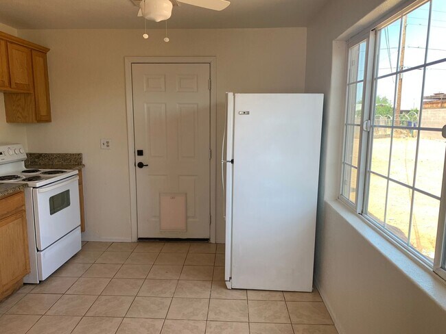 Foto del edificio - Great 2 bedroom 1 bathroom home in northeast Mesa