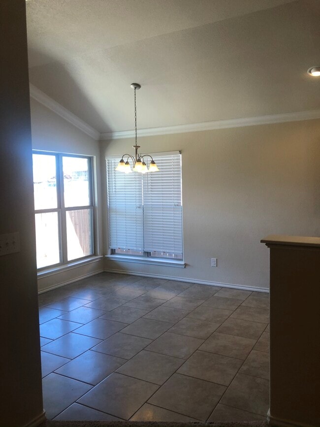 Foto del edificio - 1026 E 93rd St