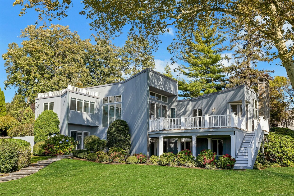 Foto principal - 155 Pear Tree Point Rd