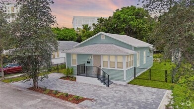 Building Photo - 125 Frow Ave