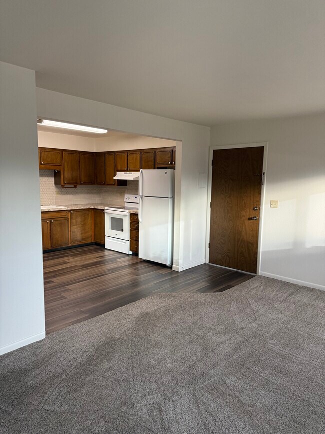 Foto del edificio - 1104 Remington St