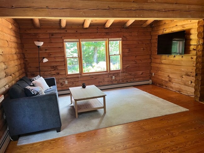 Livingroom - 137 Marshall St